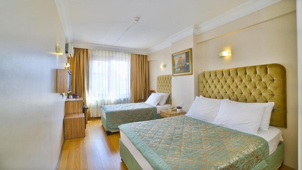 Grand Ant Hotel Istanbul Exterior photo