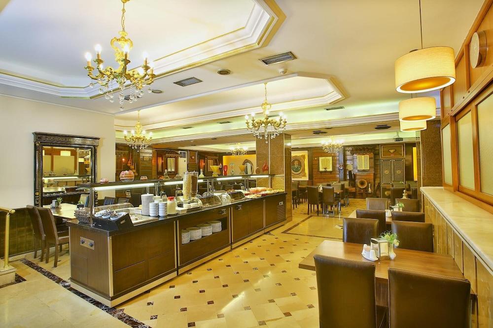 Grand Ant Hotel Istanbul Exterior photo
